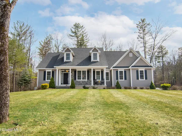 11 Rolling Green Drive, Wilton, NY 12831