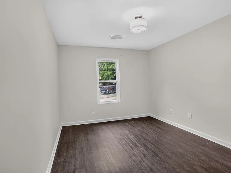2891 Tipany Ct — Photo 17