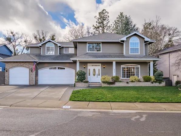 531 Ridgeway Ave, Central Pt, OR 97502