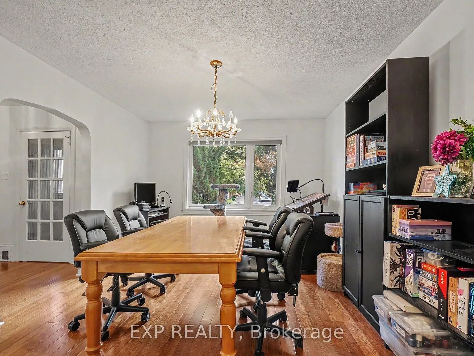 4 bed, $3,600 — Photo 4