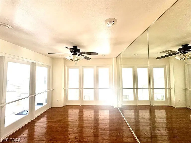 1904 Bocale Ct — Photo 24