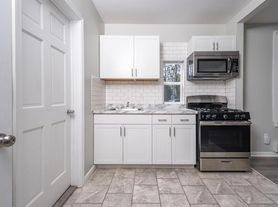 338 Saratoga St, Cohoes, NY