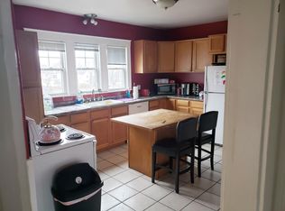 20 Crosby St APT 3, Portland, ME 04103