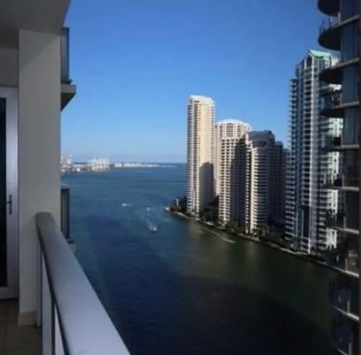 2 bed, 1262 sqft, $4,400 — Photo 1