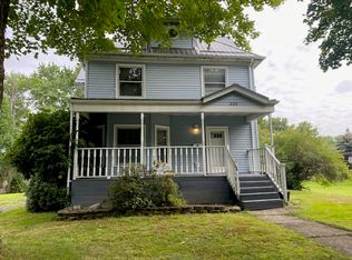 206 E Washington St, Albion, PA 16401