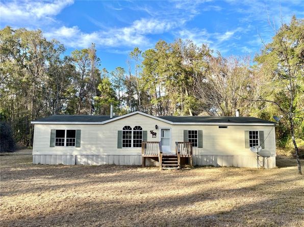 765 SE Maid Marion Ln, High Springs, FL 32643