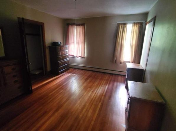 10 Becker Pl #1