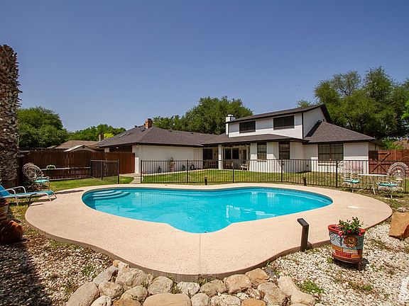 2nd image of 3425 Clearview Dr