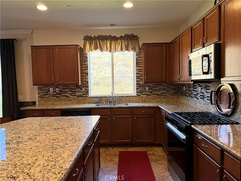 34322 Blossoms Dr — Photo 21