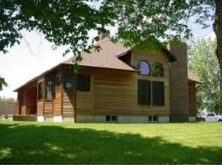 149 Windmill Pt W, Alburgh, VT 05440