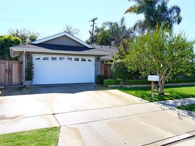 8752 Anchorage Dr, Huntington Beach, CA, 92646