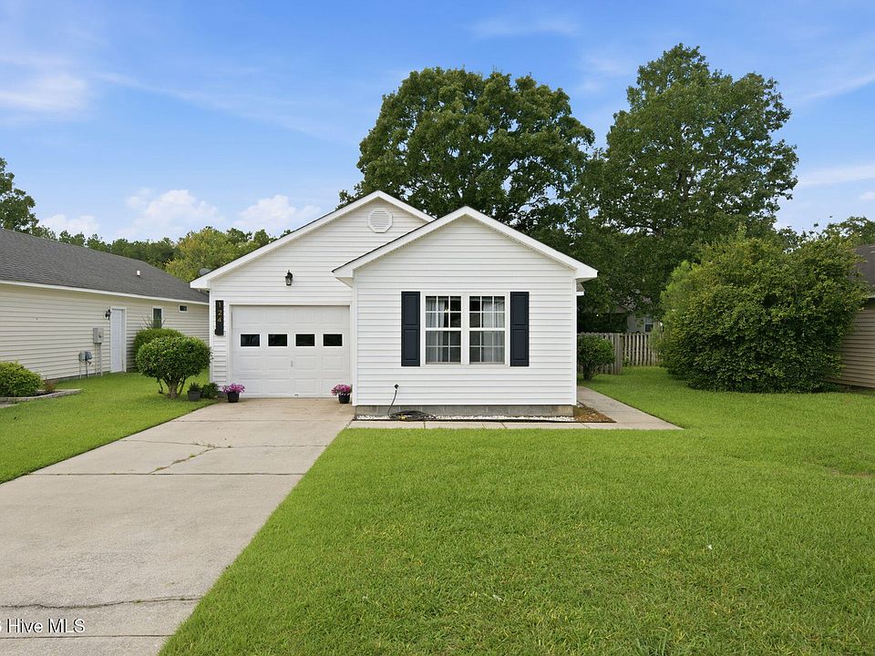 1st image of 124 Buckskin Drive