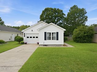 124 Buckskin Dr, New Bern, NC 28562