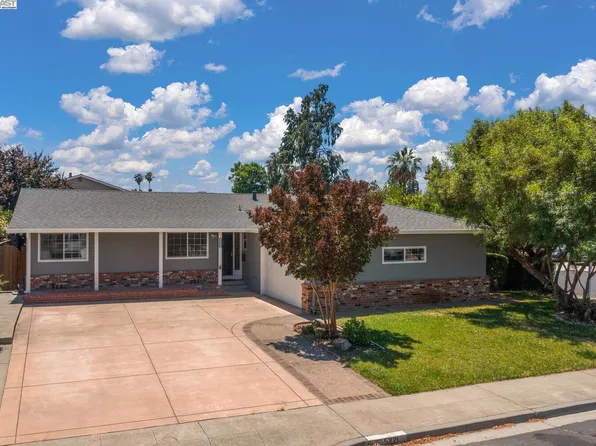 5221 Roxanne Ct, Livermore, CA 94550