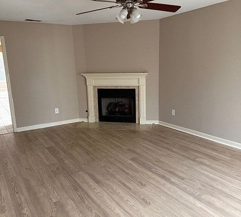 5th image of 1396 Habersham Dr