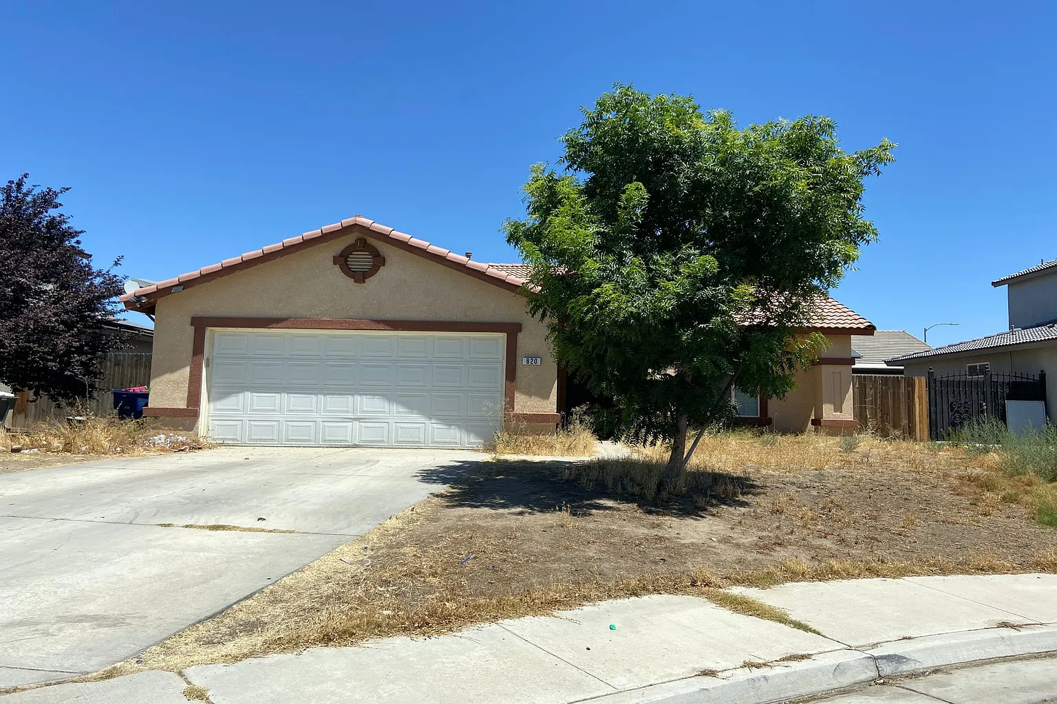820 Bora Bora Ln photo 1
