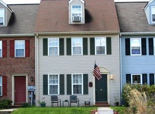 54 Pennwick Dr, Lititz, PA 17543