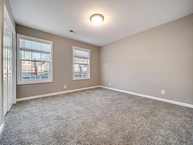 955 Big Sky Dr #Q — Photo 17