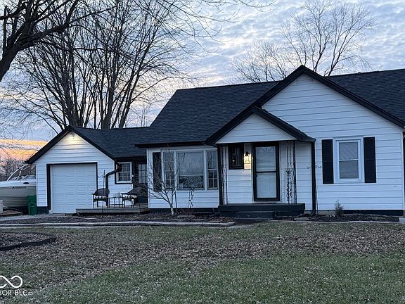 3rd image of 5825 Blue Bluff Rd