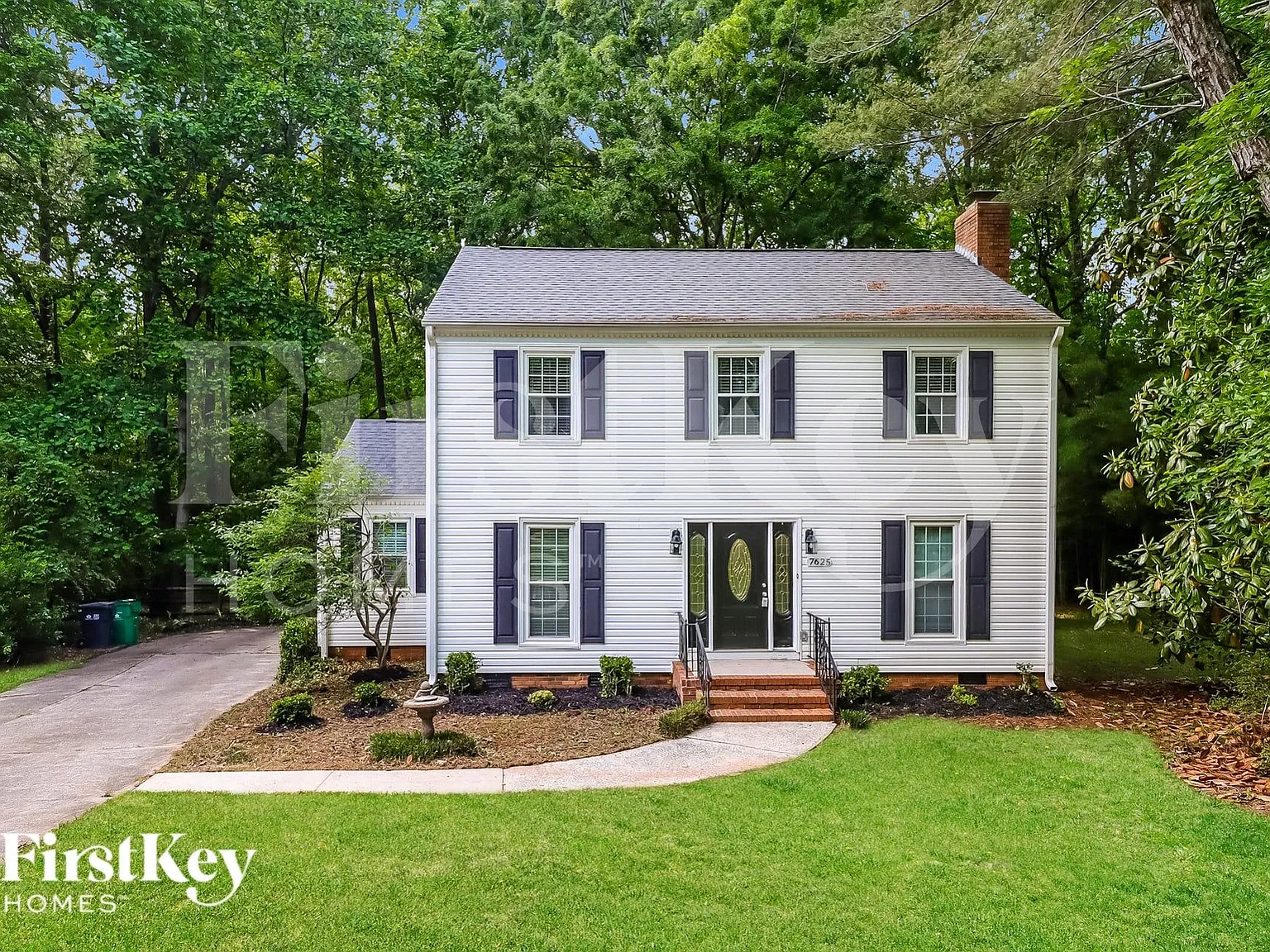 3 bed, 2.5 bath, 1724 sqft, $2,405 — Photo 1