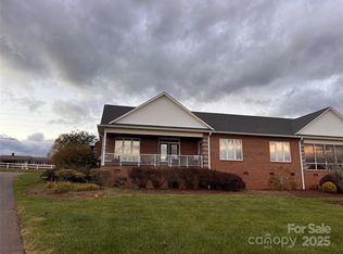 3993 Palmer Cir, Morganton, NC 28655