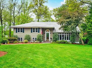 58 Winslow Rd, White Plains, NY 10606