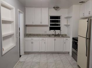 1400 Oakhill Ln, Grants Pass, OR 97527