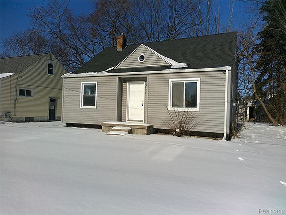 2nd image of 846 W Hemphill Rd