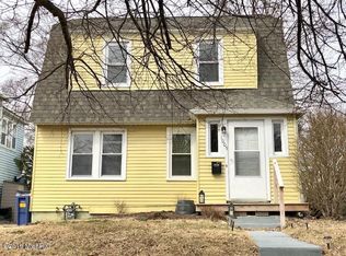 1005 Dorroll St NE, Grand Rapids, MI 49505