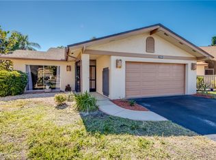 6425 Royal Woods Dr, Fort Myers, FL 33908