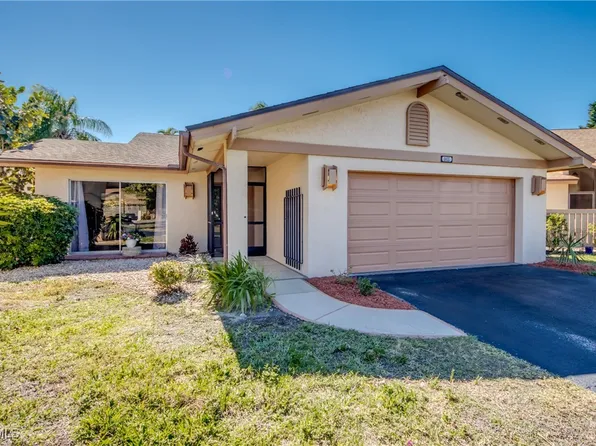 6425 Royal Woods Dr, Fort Myers, FL 33908