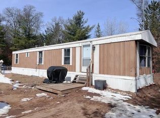 W5932 County Road R, Niagara, WI 54151