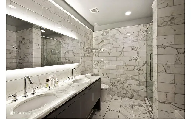 Rented by Douglas Elliman | media 17