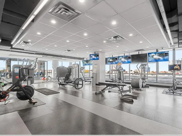 2030 Hudson Street image 31 of 284