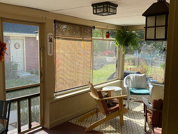 15 Back Porch