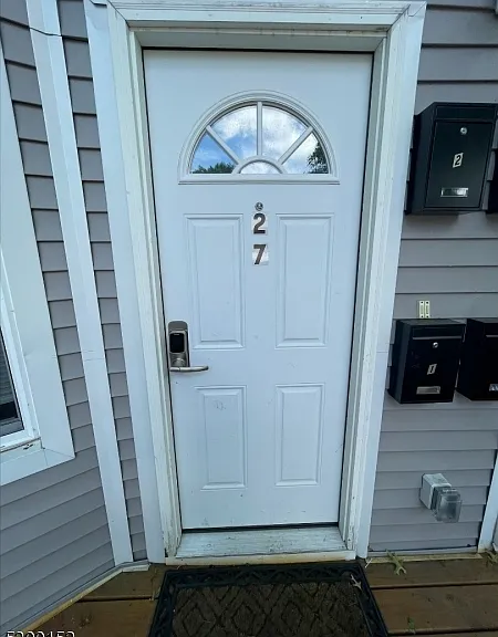 27 Schuyler Ter — Photo 13