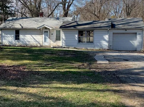 55 Dell Ave, East Alton, IL 62024