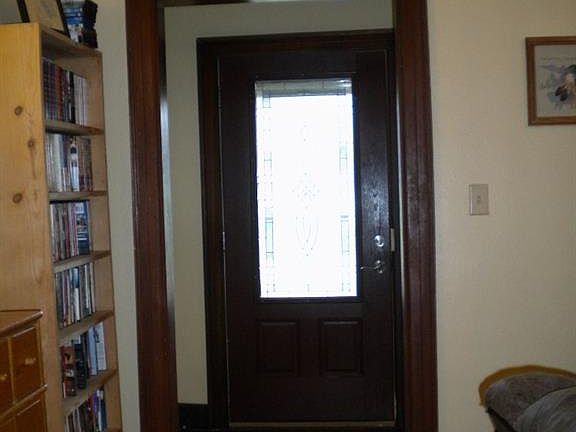 5th image of 324 N Park St