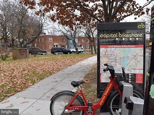 Capital Bikeshare Rack (1 block away) 