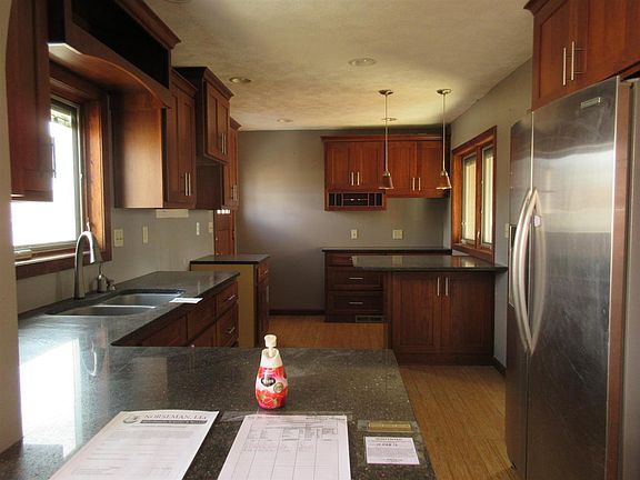 5th image of 1313 AVENUE A