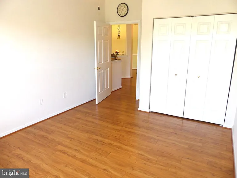 207 Kings Crossing Cir #3A — Photo 17