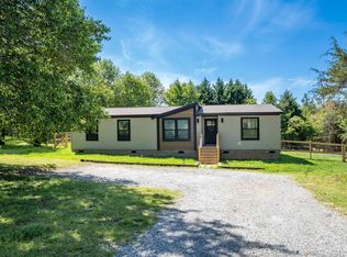 561 Morris Bridge Rd, Roebuck, SC 29376