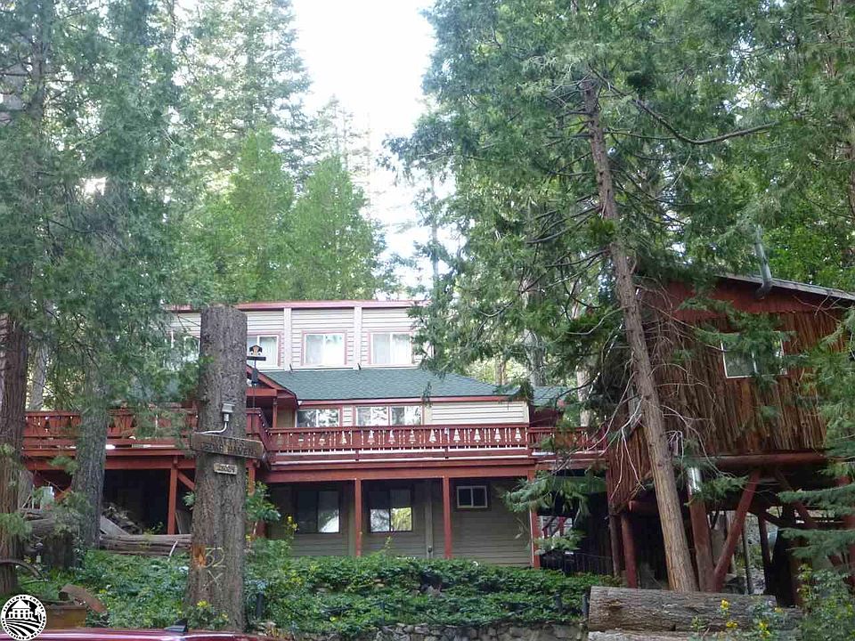 1st image of 28024 Strawberry Dr