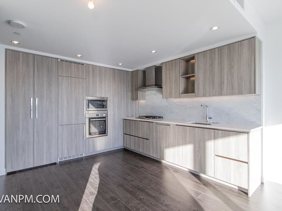 1st image of 4720 Lougheed Hwy #2910