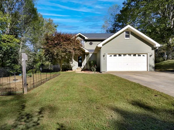 14 Rivendell Way, Hayesville, NC 28904