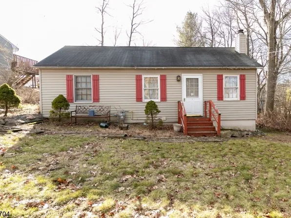 503 Benson Pl, Roxbury Twp., NJ 07850
