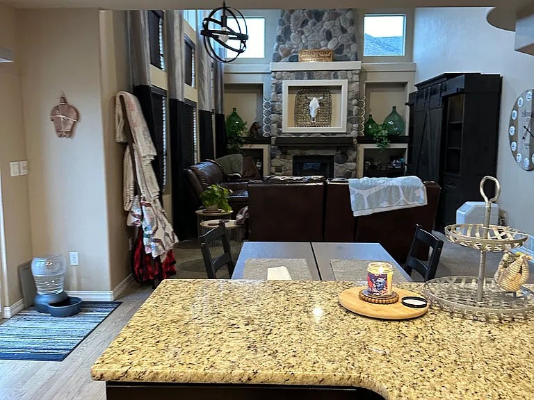 7736 Renegade Hill Dr — Photo 33