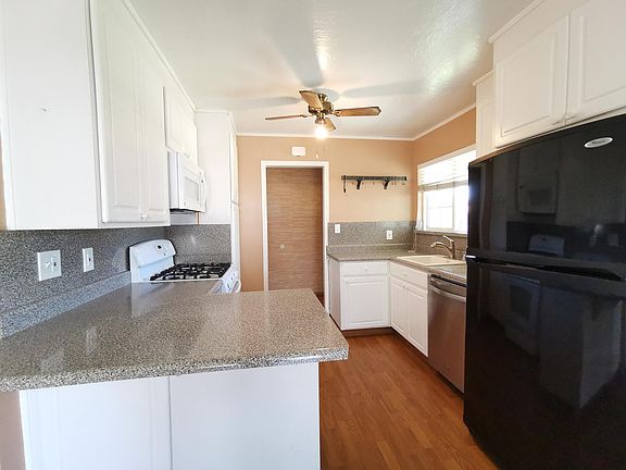 2nd image of 1195 Buchanan Dr