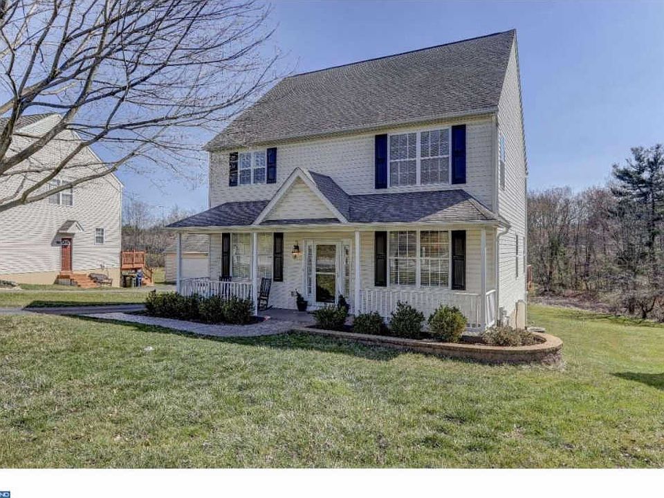 1st image of 222 Beaumont Dr