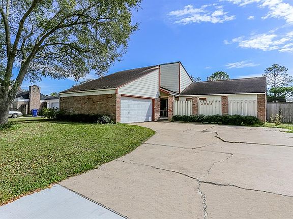 2nd image of 2903 Ashmont Dr